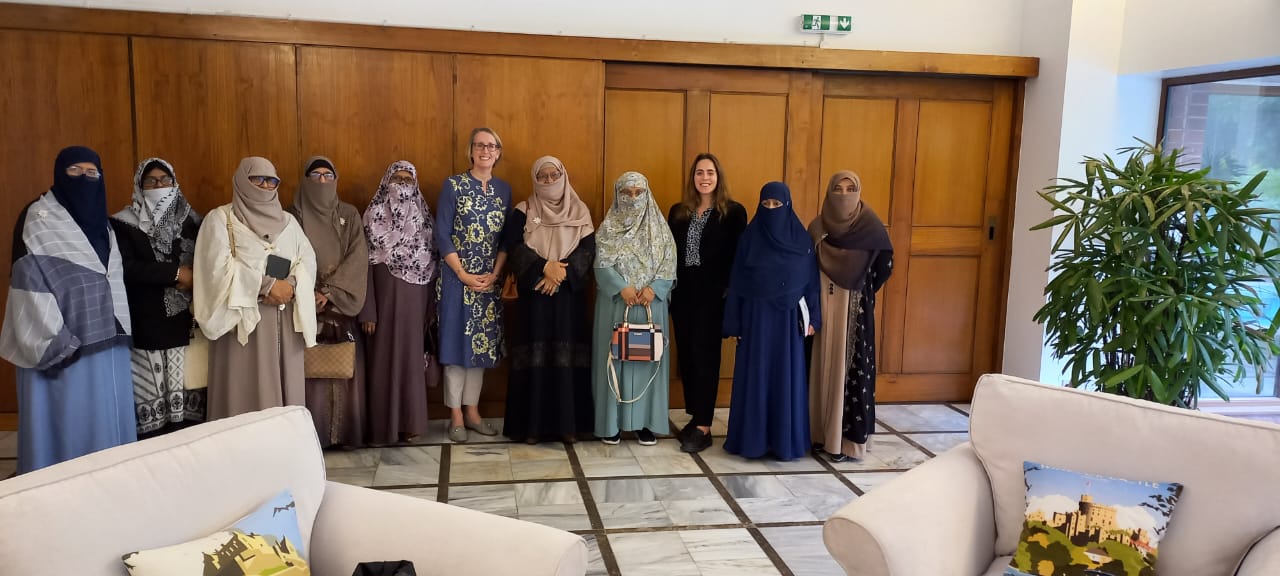 ব্রিটিশ হাইকমিশনারের সঙ্গে জামায়াতে ইসলামী মহিলা বিভাগের নেতৃবৃন্দের সৌজন্য সাক্ষাৎ