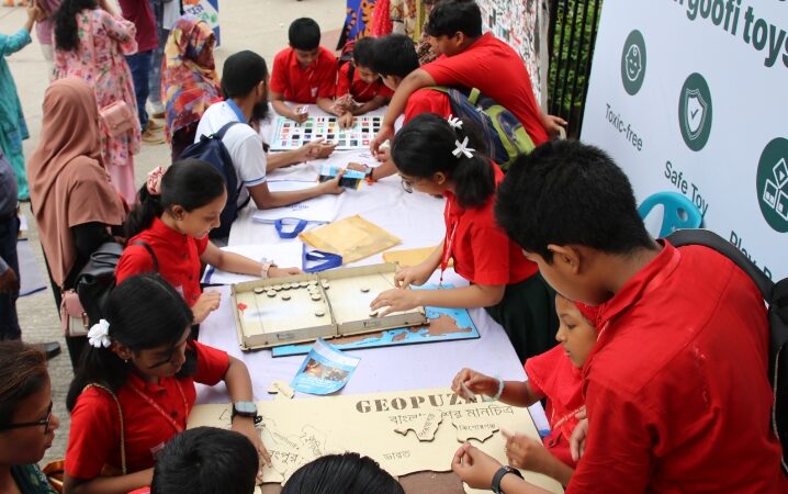 শেষ হল  টগুমগুর দুই দিনব্যাপী মা দিবসের মেলা