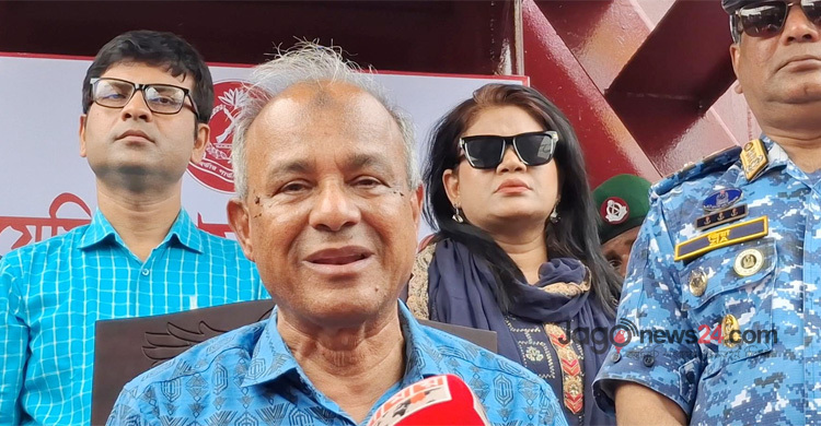 অবৈধ ভারতীয়দের নিয়ম মেনে ফেরত পাঠাবে বাংলাদেশ : স্বরাষ্ট্র উপদেষ্টা