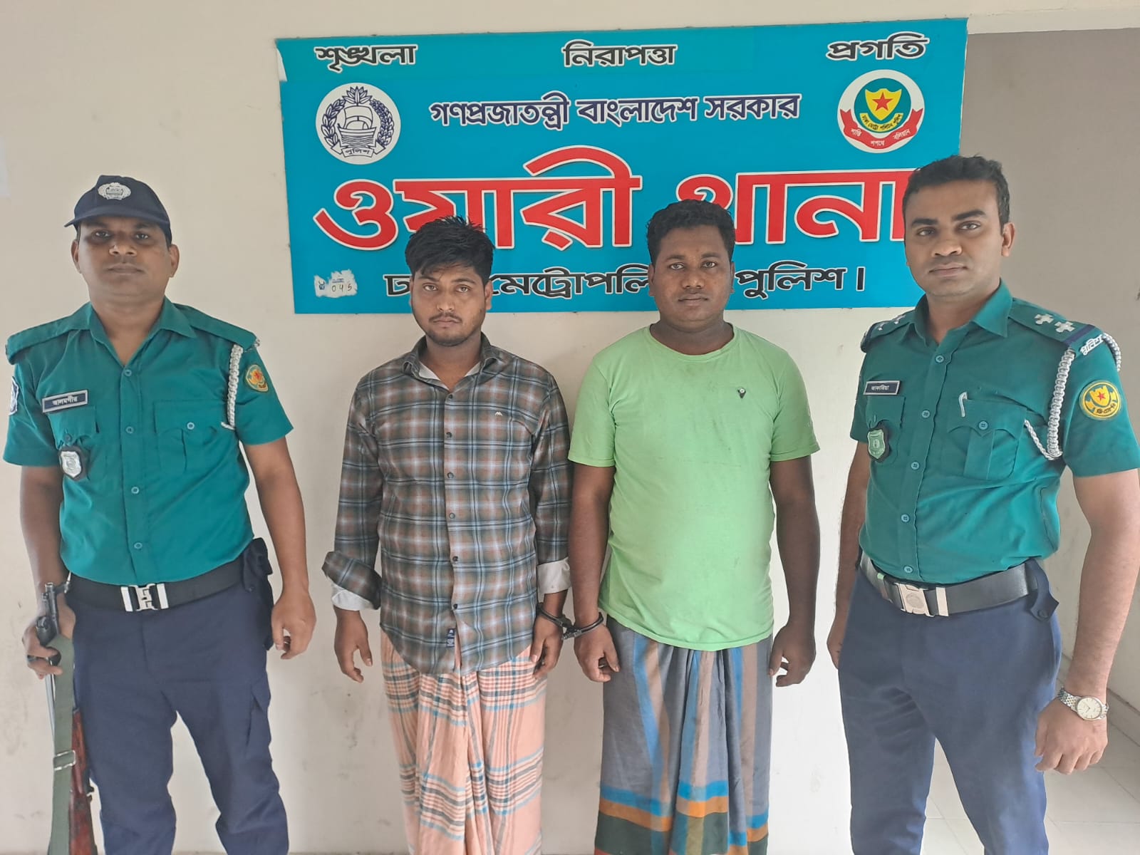 রাজধানীতে চুরি হওয়া ক্যাভার্ড ভ্যান সিলেটের জৈন্তাপুর থেকে উদ্ধার, গ্রেফতার ২ জন