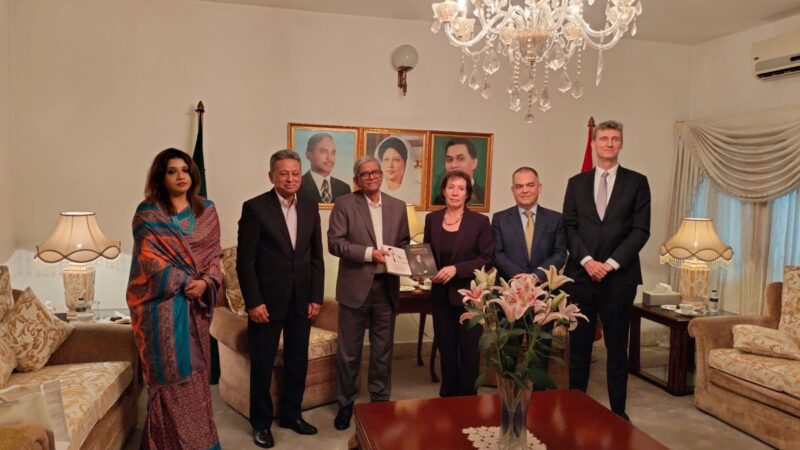 বিএনপি মহাসচিবের সাথে যুক্তরাষ্ট্রের চার্জ ডি অ্যাফেয়ার্সের সাক্ষাৎ 