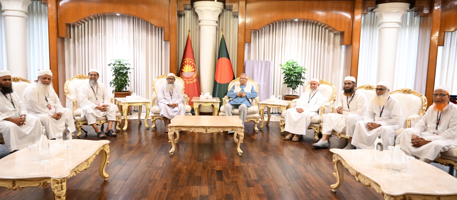 সুষ্ঠু নির্বাচনের জন্য রাজনৈতিক দলগুলোর সহযোগিতা চাইলেন প্রধান উপদেষ্টা