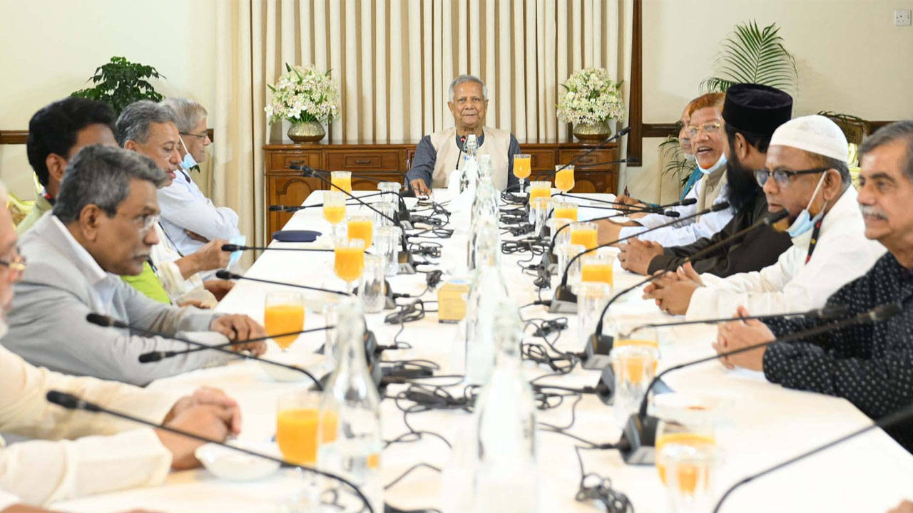 ফ্যাসিবাদবিরোধী ঐক্য আরও বেশি দৃশ্যমান জরুরি: প্রধান উপদেষ্টা