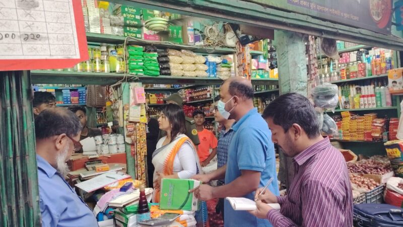 পলিথিন ও শব্দ দূষণ রোধে সারা দেশে জোরালো অভিযান