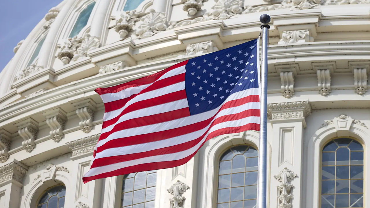 আন্তর্জাতিক অপরাধ আদালতের ওপর যুক্তরাষ্ট্রের নতুন নিষেধাজ্ঞা