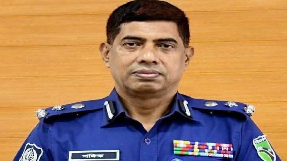 নতুন ডিবিপ্রধান শফিকুল ইসলাম