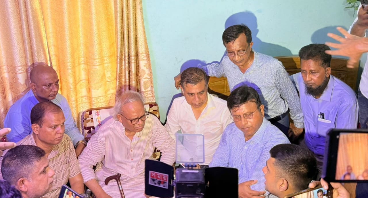 ব্রাহ্মণবাড়িয়ার কিশোর প্রযুক্তি উদ্ভাবক নাবিলের পাশে তারেক রহমান