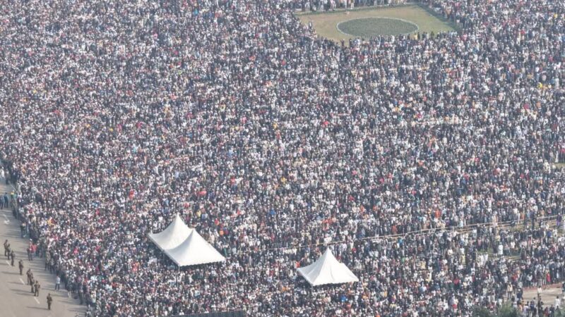 রাষ্ট্রীয় মর্যাদায় বেগম খালেদা জিয়ার দাফন সম্পন্ন